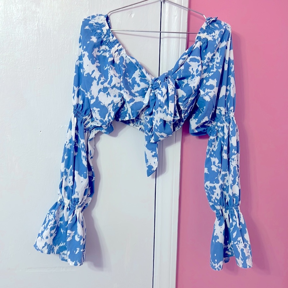 Blue and white crop top with matching shorts set